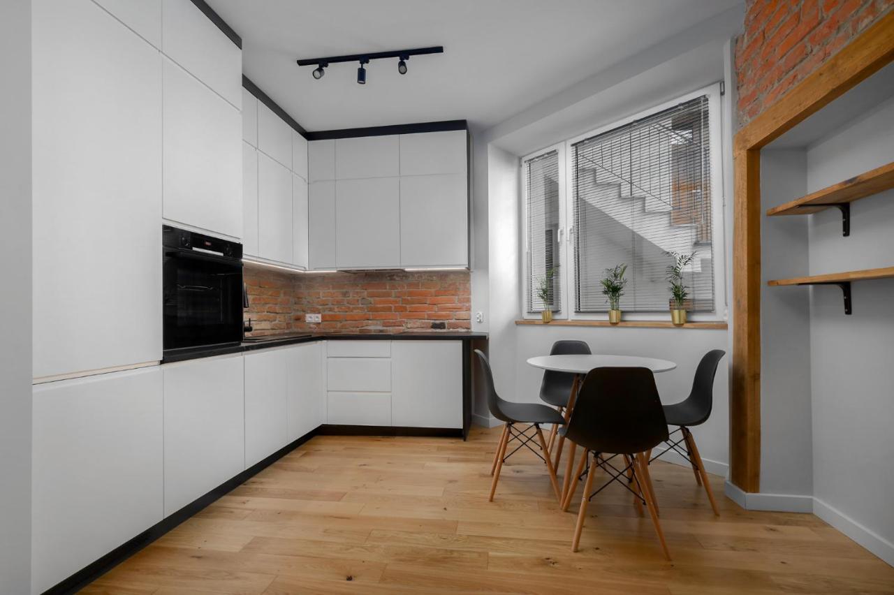 Relax Apartment คราคูฟ ภายนอก รูปภาพ